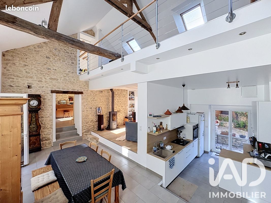 Maison 6 pièces 146 m² · à Cerny · 146 m² · 344 000 €