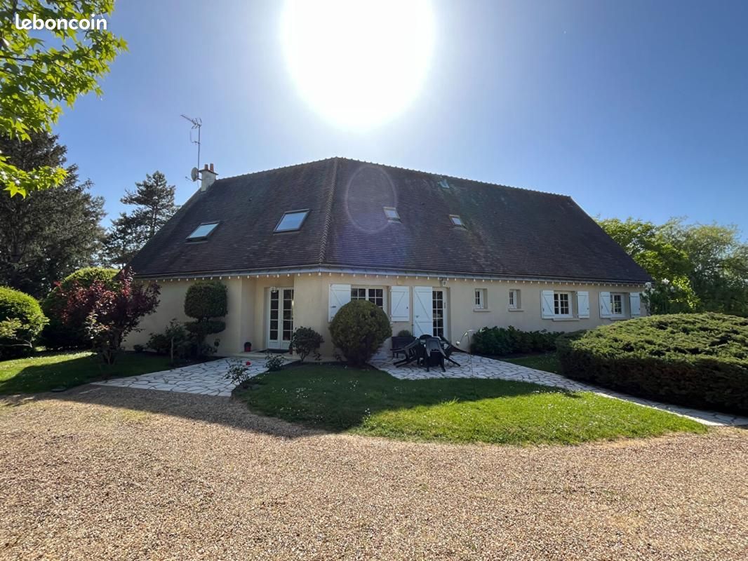 Maison 7 pièces 230 m² · à Chambray-lès-Tours · 230 m² · 712 000 €