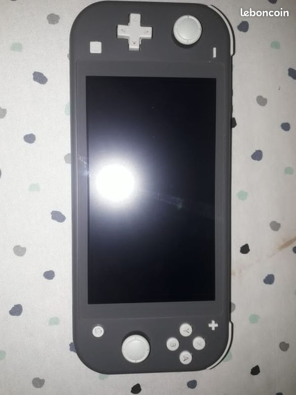 Nitendo switch lite grise (image 2)