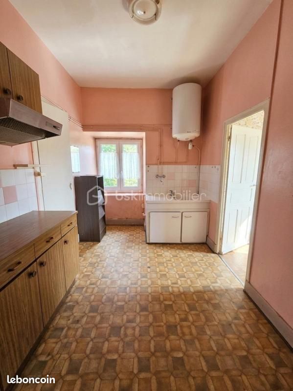 Appartement 4 pièces 79 m² · à Langogne · 79 m² · 50 000 €
