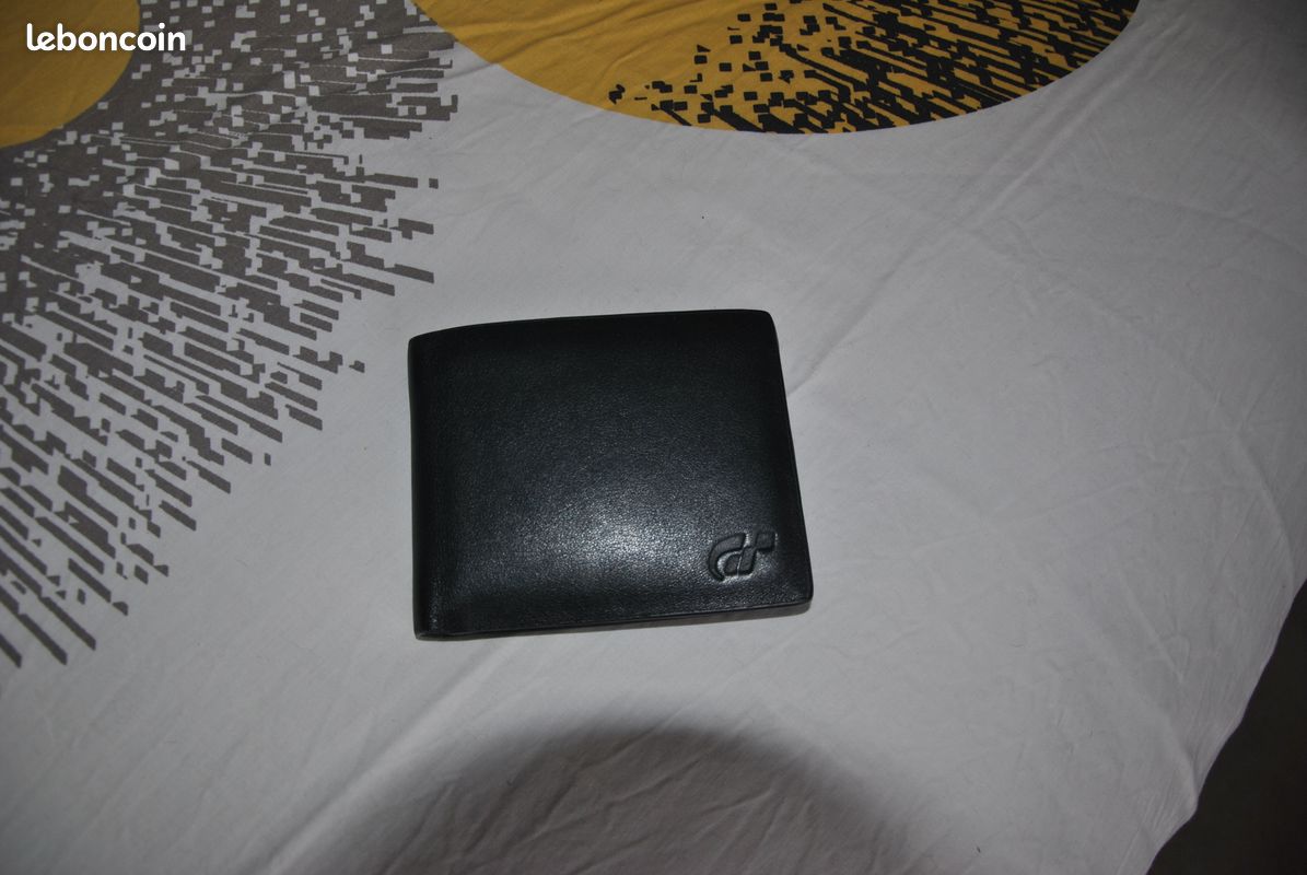 Beau portefeuille/porte cartes en cuir Granturismo GT5 signature Ed (image 3)