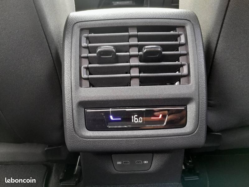 Volkswagen Golf 1.4 eHybrid OPF 204ch Style DSG6 (image 26)