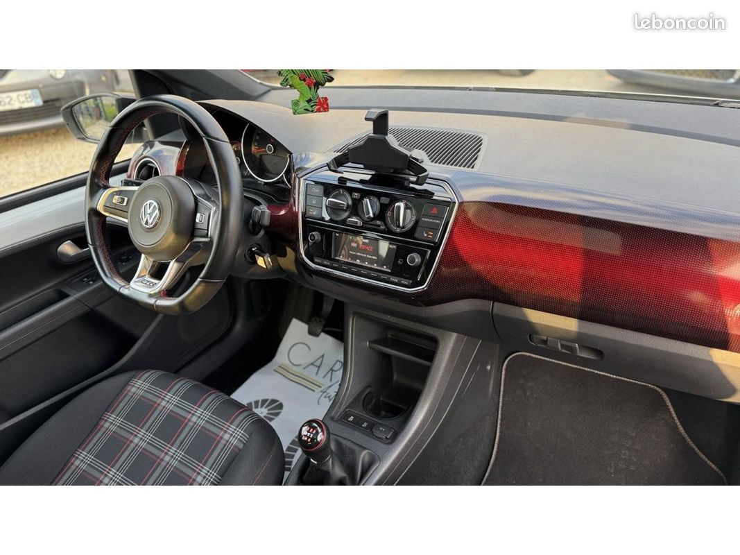VOLKSWAGEN UP 1.0 TSI BlueMotion 115cv GTI Boite 6 (image 11)