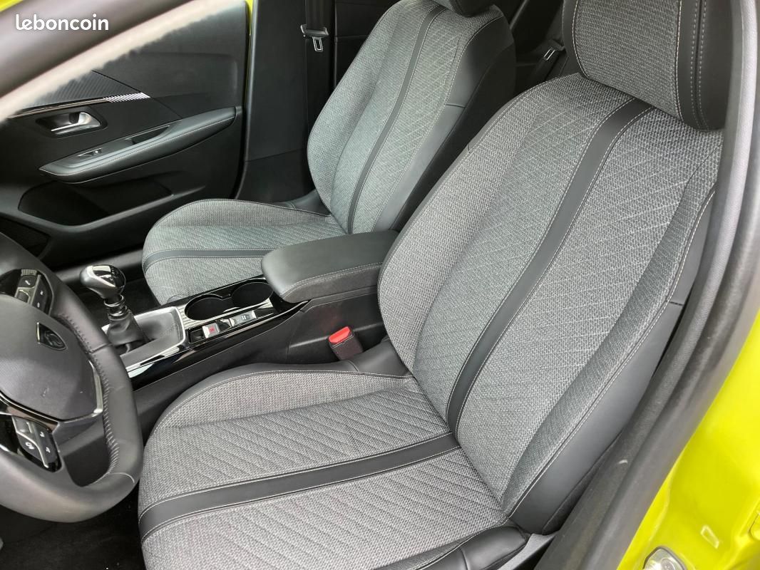 Peugeot 208 1.2 100CH ALLURE BVM6 (image 8)