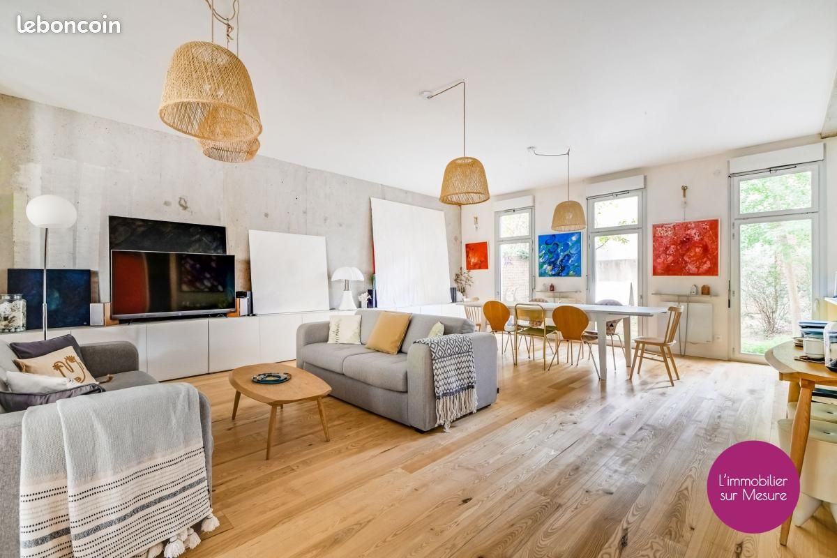 Appartement 6 pièces 130 m² · à Montreuil · 130 m² · 618 000 €