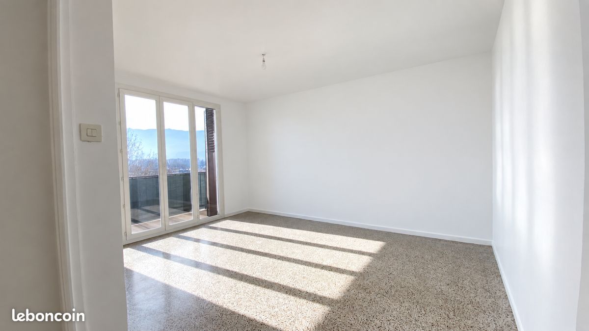 Appartement 3 pièces 60 m² · à Saint-Martin-d'Hères · 60 m² · 745 €/mois