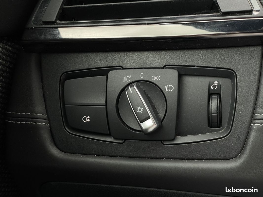 BMW M4 CS Coupé (F82) 3.0 460 cv DKG - Origine France - Suivi BMW - Affichage tête haute - CarPlay ... (image 29)