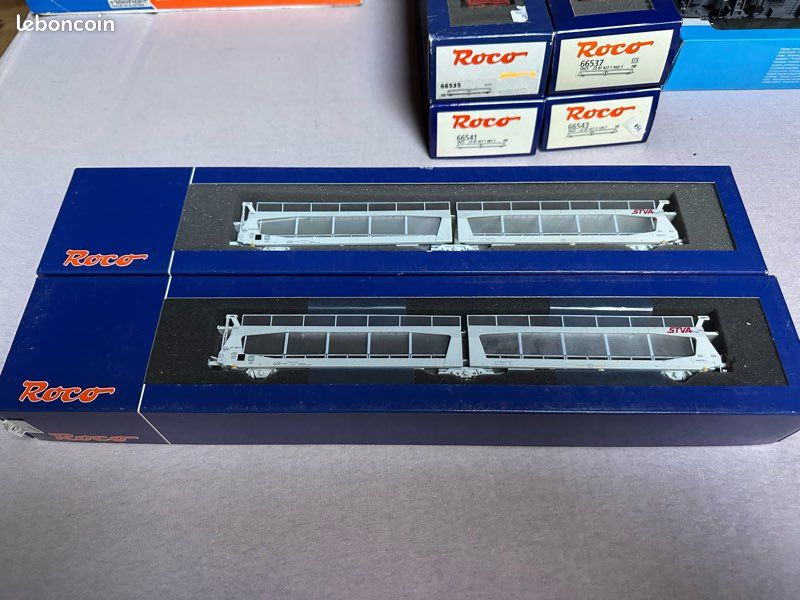 Wagon Porte-autos ROCO TA 378 - Livrée Grise STVA - Échelle HO - Réf. 66531 - NEUF