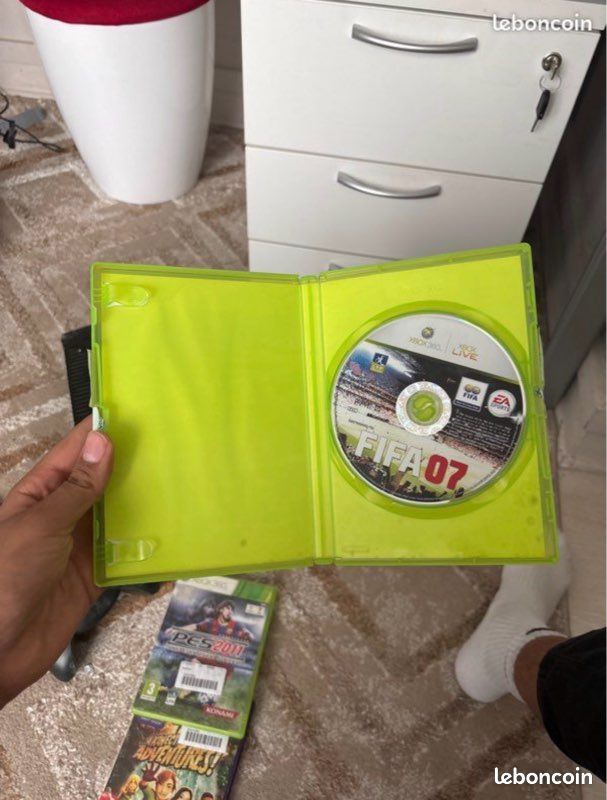 X box avec manettes et jeux (image 4)
