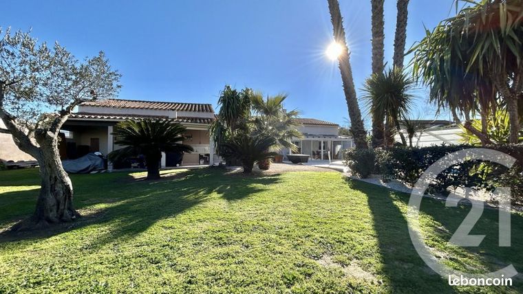 Villa 4 pièces 150 m²