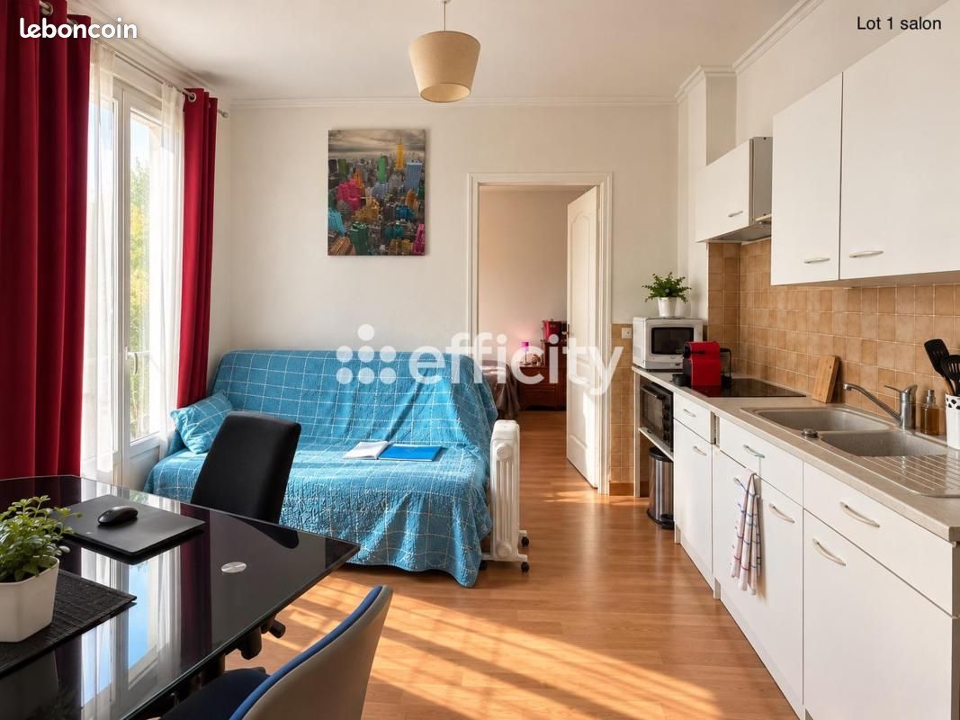 Immeuble 6 pièces 90 m² · à Saint-Denis · 90 m² · 317 000 €