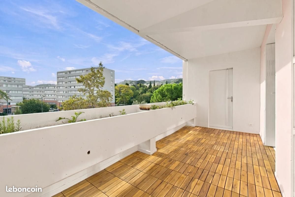 Appartement 4 pièces 82 m² · à Marseille · 82 m² · 350 000 €