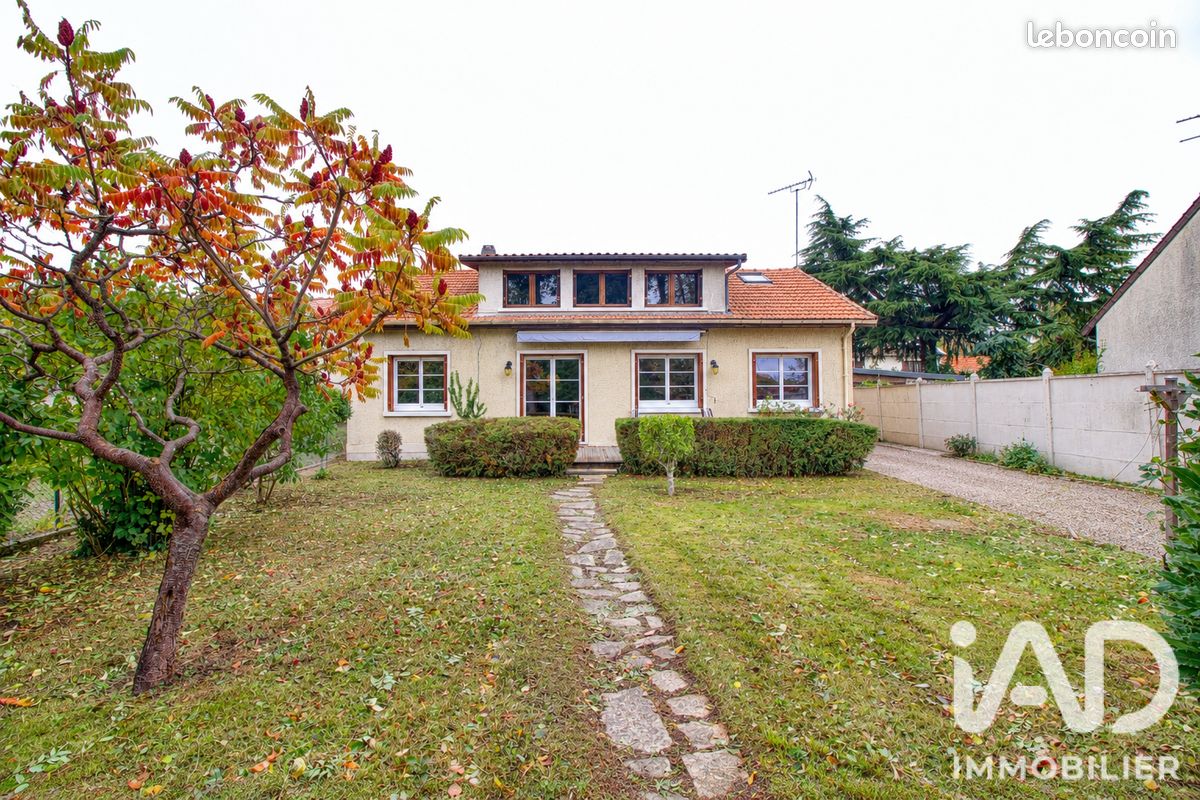 Maison 5 pièces 106 m² · à Longjumeau · 106 m² · 385 000 €