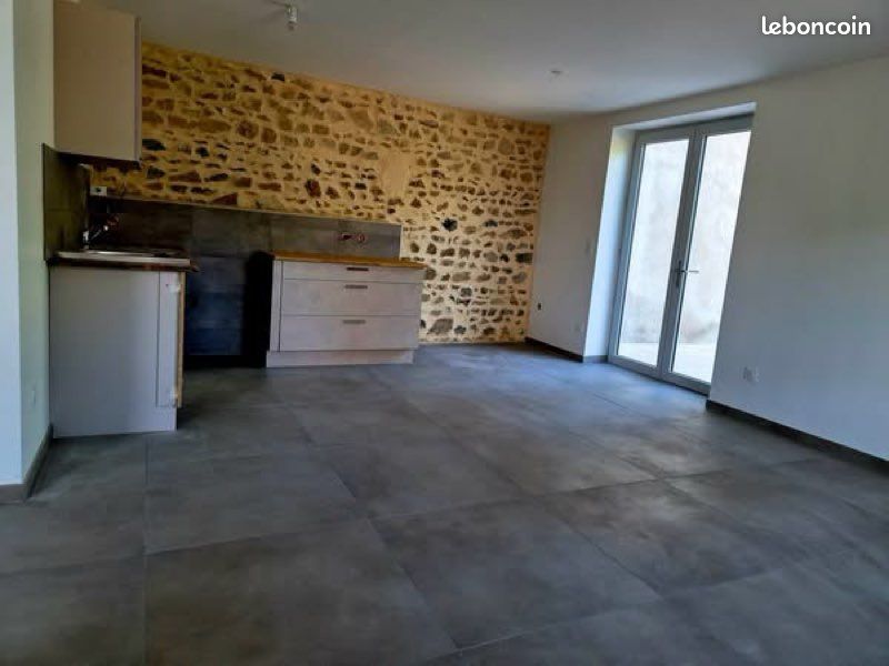 Appartement 3 pièces 75 m² · à Beaujeu · 75 m² · 790 €/mois