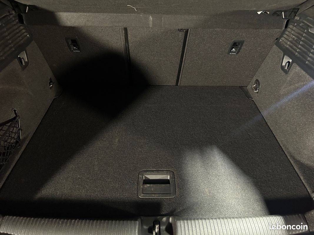 AUDI Q2 Q2 1.4 TFSI COD 150 ch S tronic 7 S Line - ENTRETIENT À JOUR ET COMPLET - VIRTUAL COCKPIT - INTERIE (image 12)