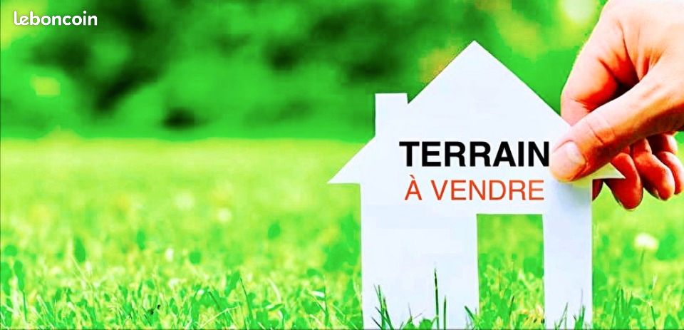 Terrain 650 m² · à Montreuil-en-Caux · 50 000 €