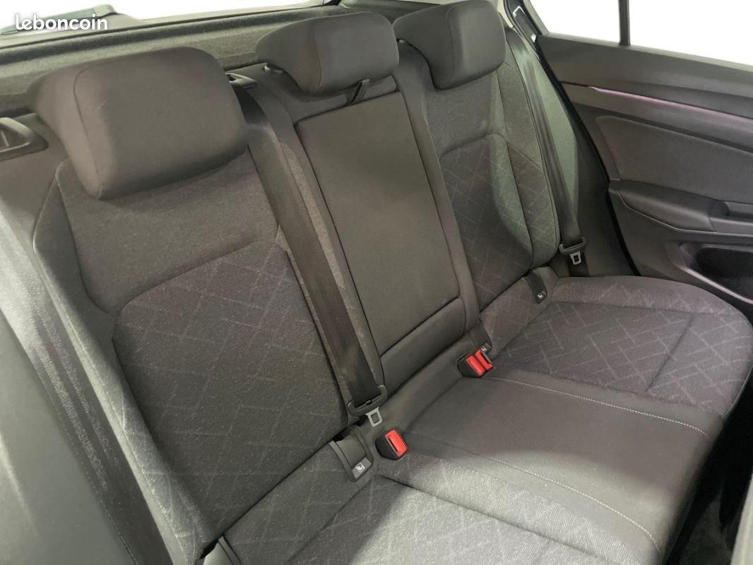 Volkswagen Golf 1.5 eTSI OPF 130 DSG7 Life Plus (image 23)