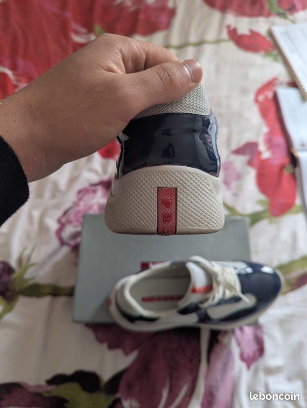 Prada cup blue (image 2)