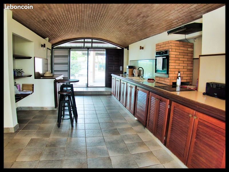 Villa 8 pièces 220 m² (image 11)
