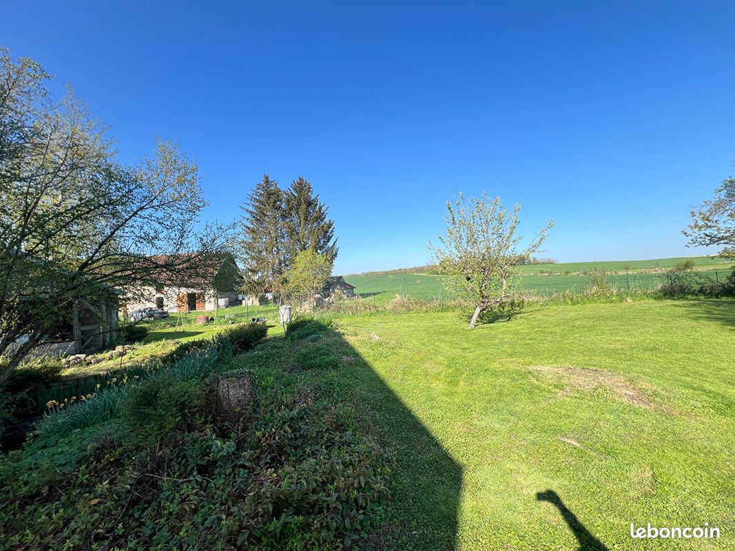 Maison 8 pièces 260 m² · à Cheuge · 260 m² · 380 000 €
