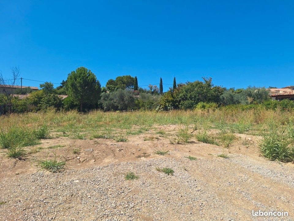 Terrain 642 m² · à Vinon-sur-Verdon · 125 000 €