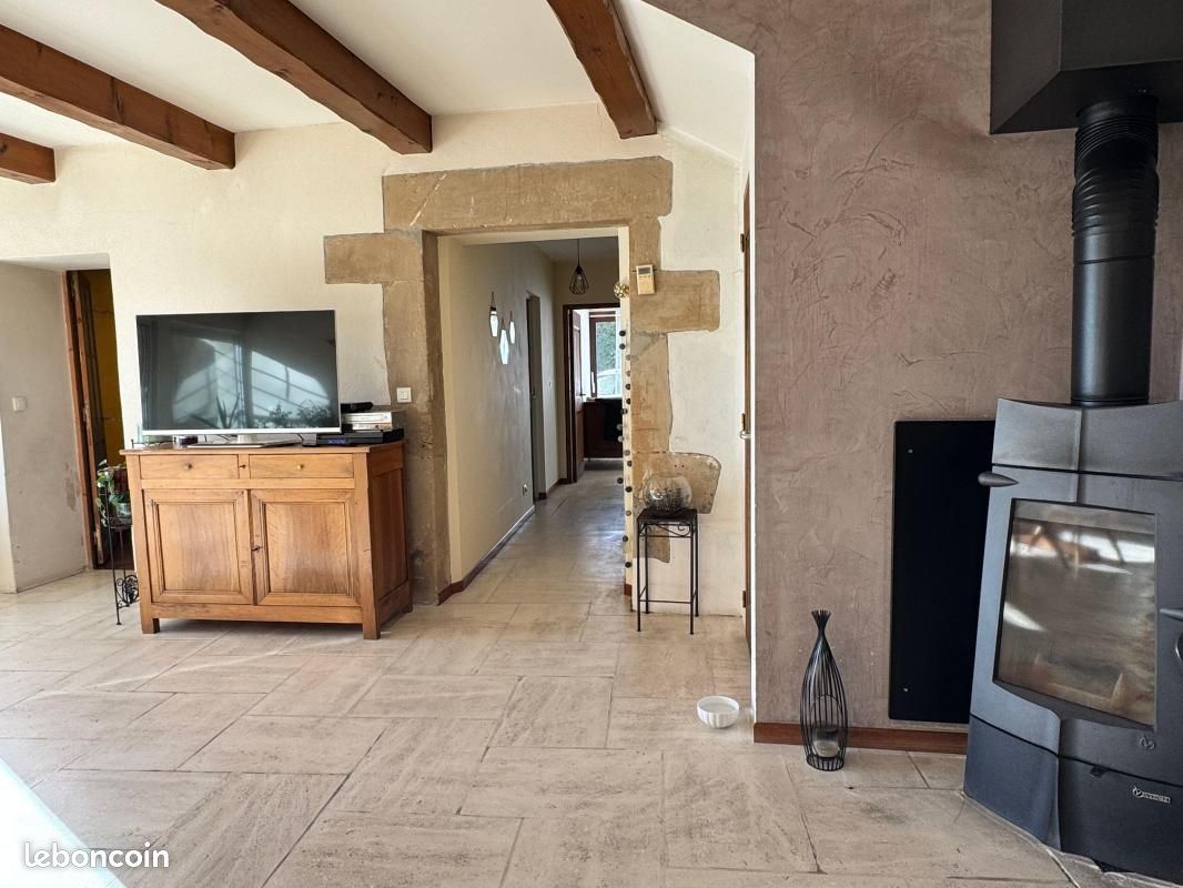 Maison 5 pièces 230 m² (image 10)