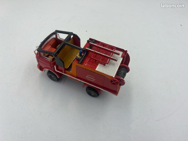 Norev 1/43 - Berliet GAK FPT Pompiers - Miniature Collection Avec Planche Décalques
