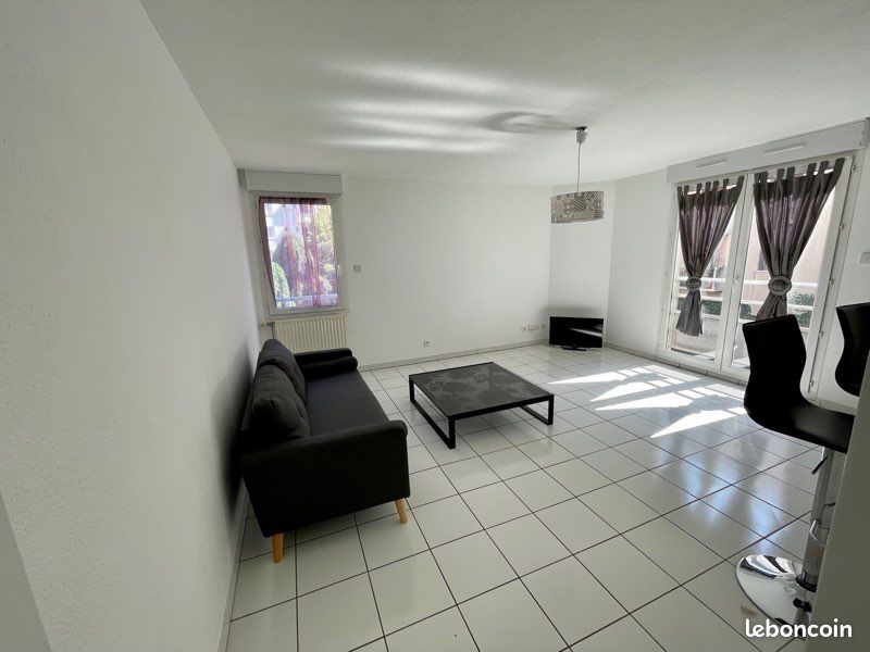 Appartement 3 pièces 70 m² · à Grenoble · 70 m² · 950 €/mois