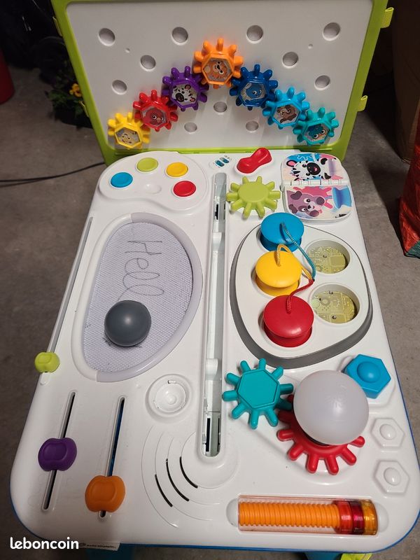 Curiosity table Baby Einstein (image 9)
