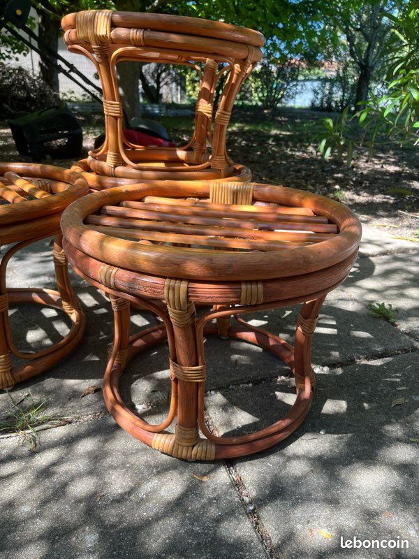 Pouf en rotin (image 1)