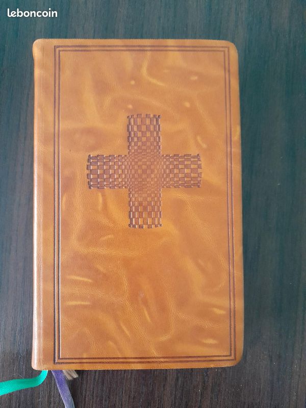 Le missel du dimanche, couverture en cuir (image 1)