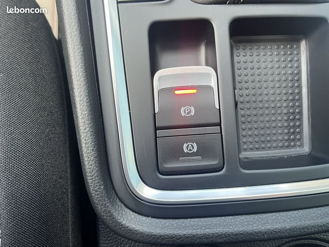Seat ATECA 2.0 TDI 150 CH STYLE BUSINESS GPS CAMERA (image 16)