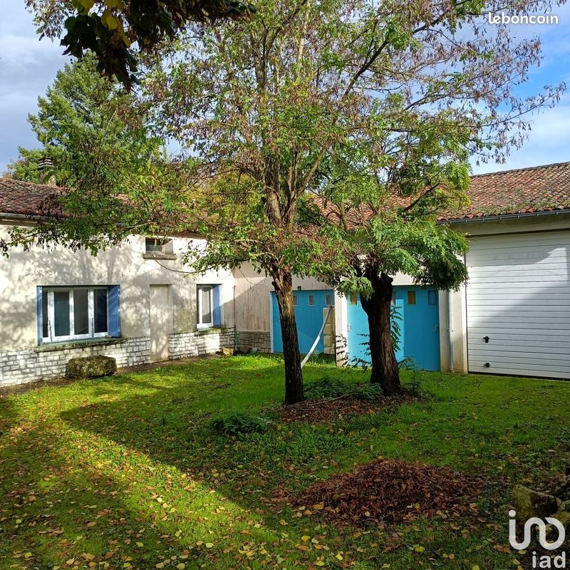Maison 5 pièces 190 m² - Villiers-le-Roux 16240 (image principale 0)
