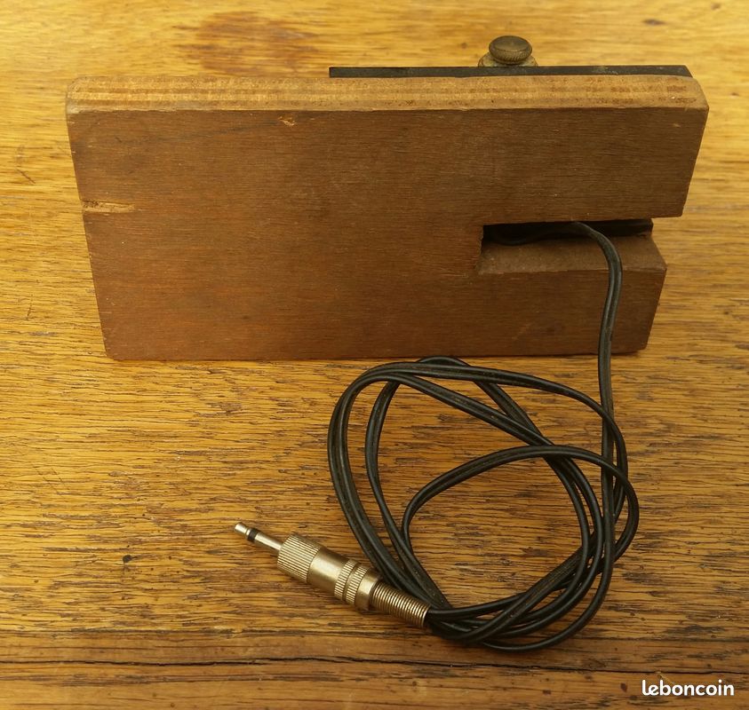 ANCIENNE CLOCHE TÉLÉPHONIQUE rotative vintage années 30 magnéto