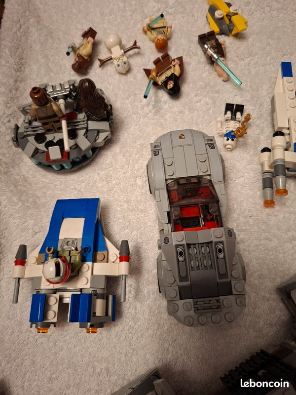 Lego stars wars + voiture lego city (image 5)