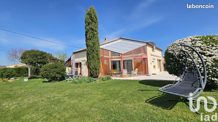 Maison 11 pièces 280 m²