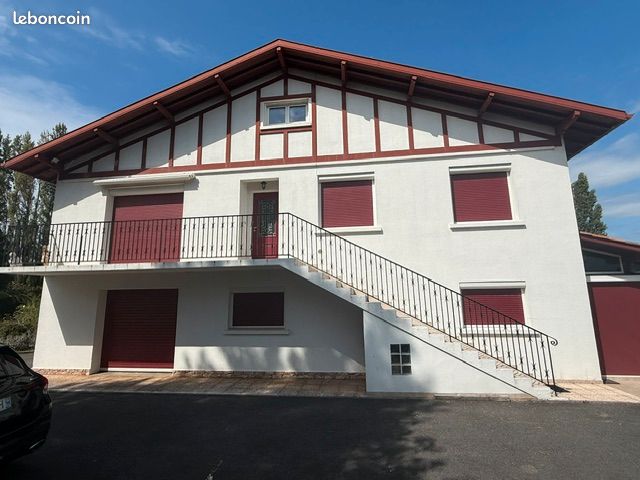 Appartement 5 pièces 150 m² · à Ustaritz · 150 m² · 325 000 €