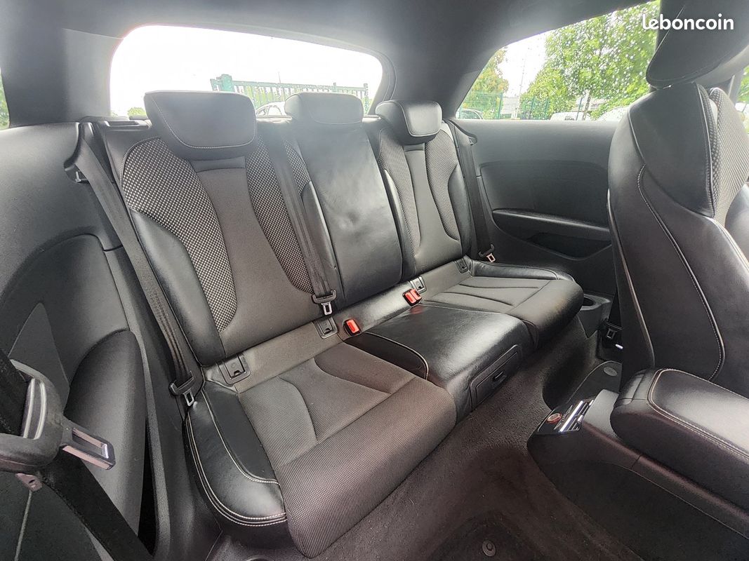 AUDI A3 A3 2.0 TDI 150 S tronic 6 S Line (image 16)