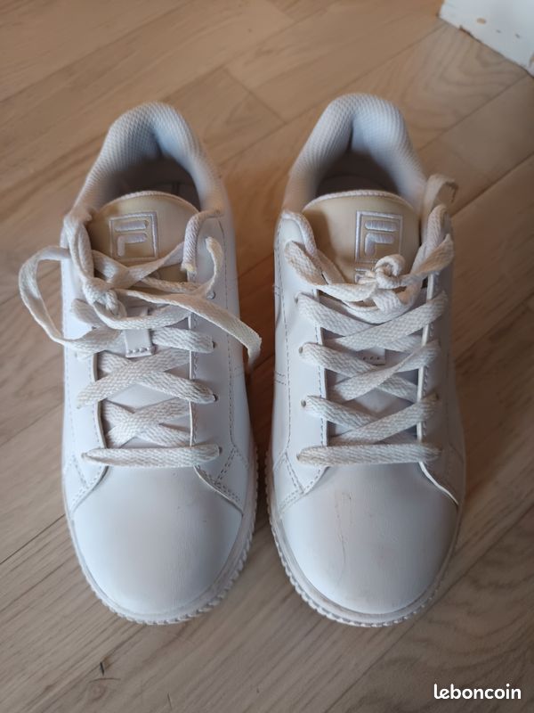 Chaussures Fila blanches taille 35 Chaussures