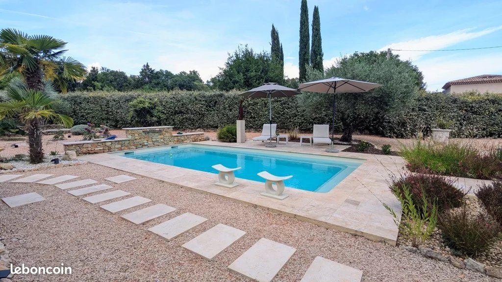 Maison 5 pièces 105 m² · à Entrecasteaux · 105 m² · 510 000 €