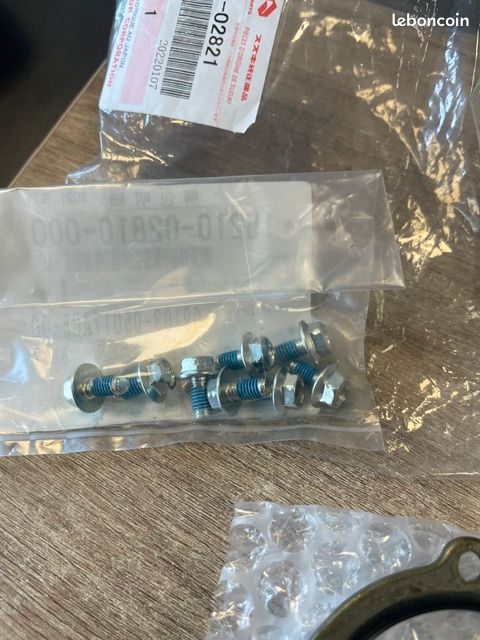 Support pompe a essence suzuki gsx-r (image 3)