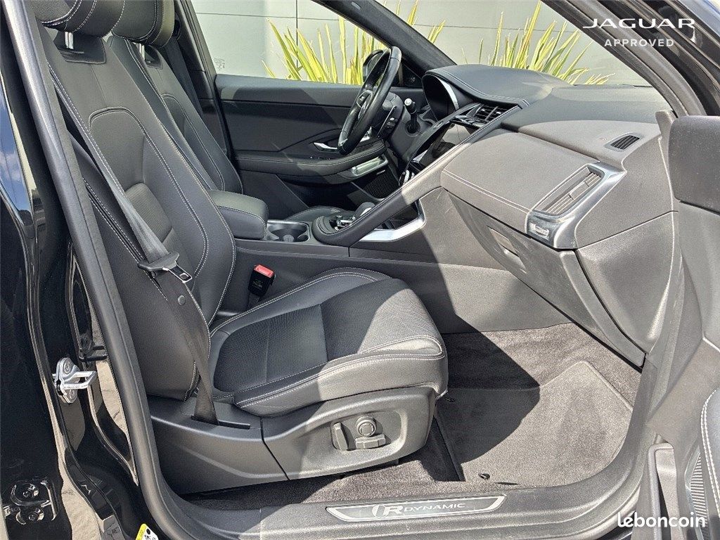 Jaguar E-PACE P300E CH PHEV AWD BVA R-Dynamic SE (image 3)