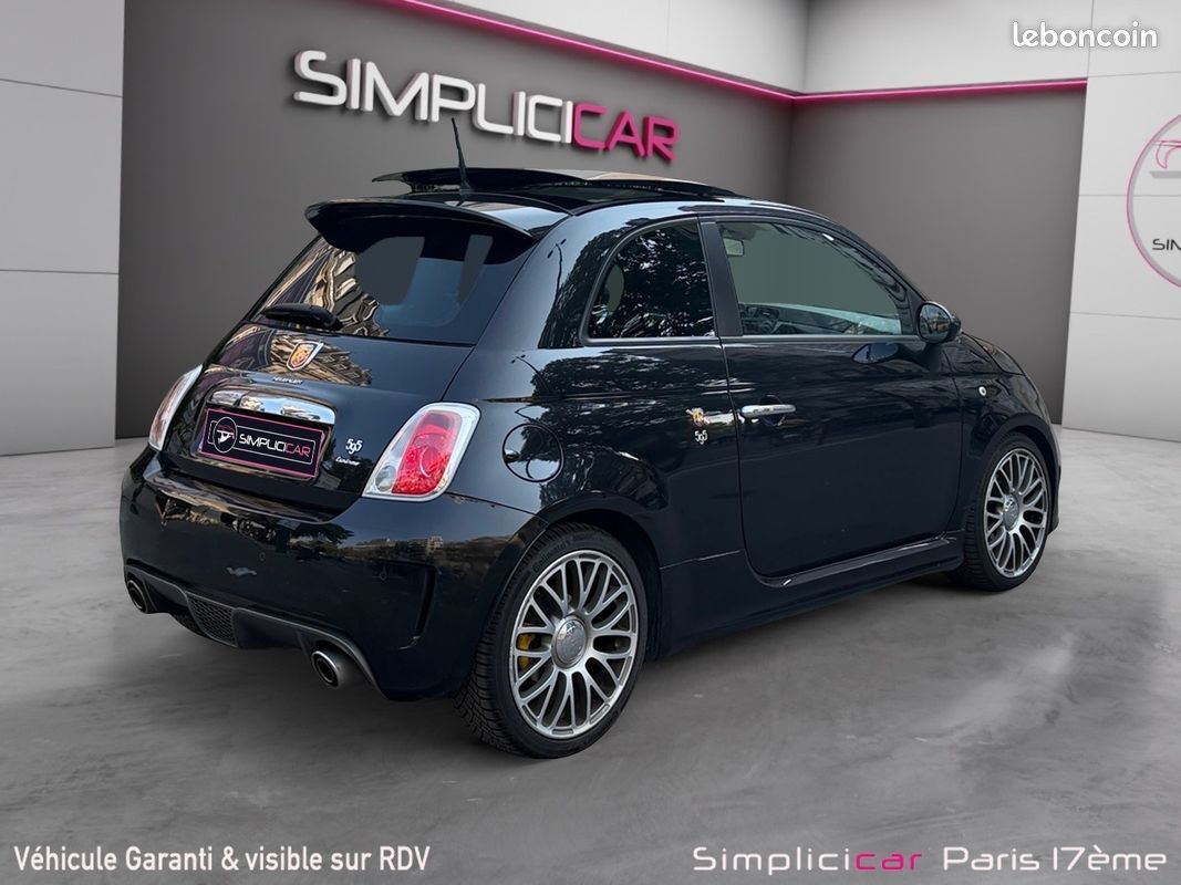 ABARTH 500 1.4 Turbo 16V T-Jet 140 ch Turismo toit ouvrant accoudoir Interscope (image 8)