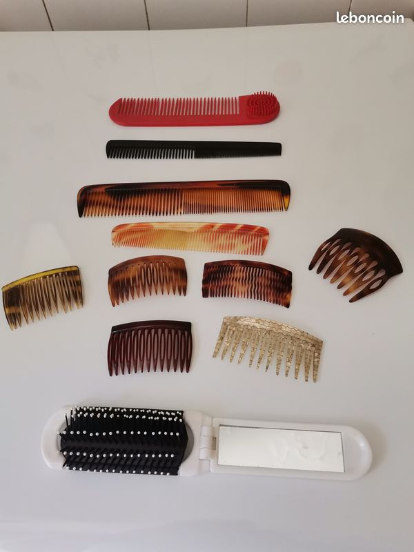 Peignes divers modeles 15003 (image 1)