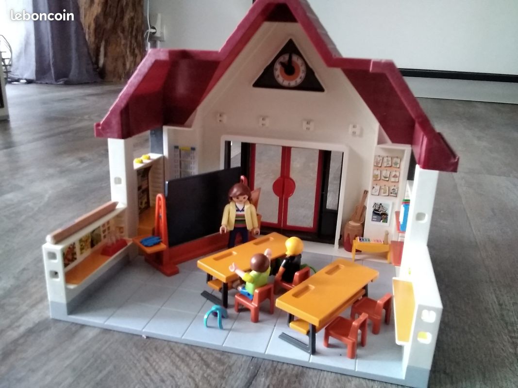 École playmobil (image 1)