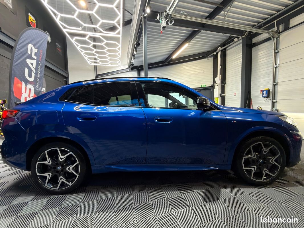 Bmw X2 M35I XDRIVE 300 CV M PERFORMANCE TOIT PANORAMIQUE - CAMERA 360 - HARMAN KARDON (image 7)