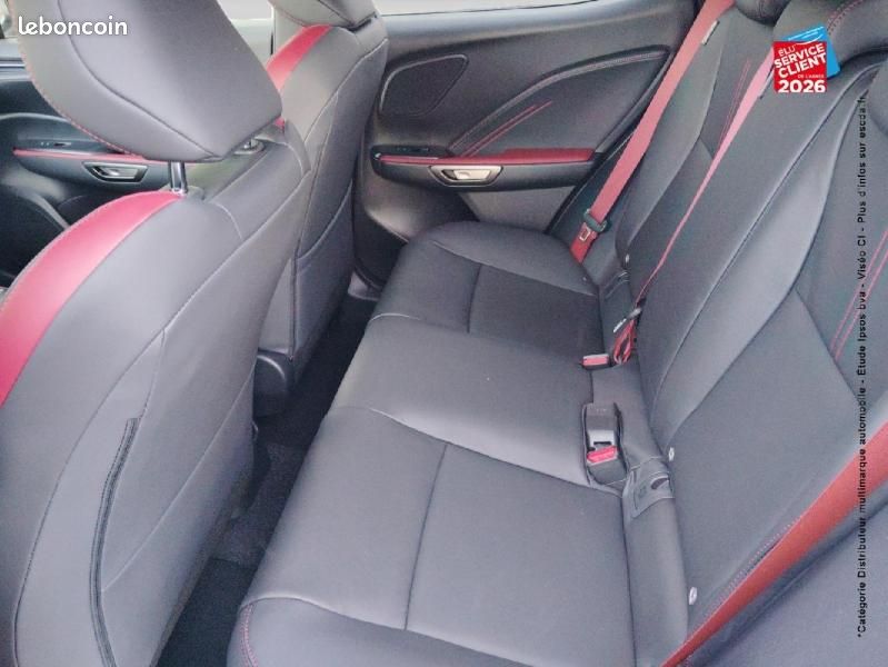 Lexus LBX 1.5 136ch Vibrant Edition 2WD MY26 (image 11)