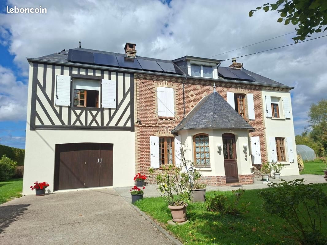 Maison 7 pièces 220 m² · à Beaumont-en-Auge · 220 m² · 787 500 €