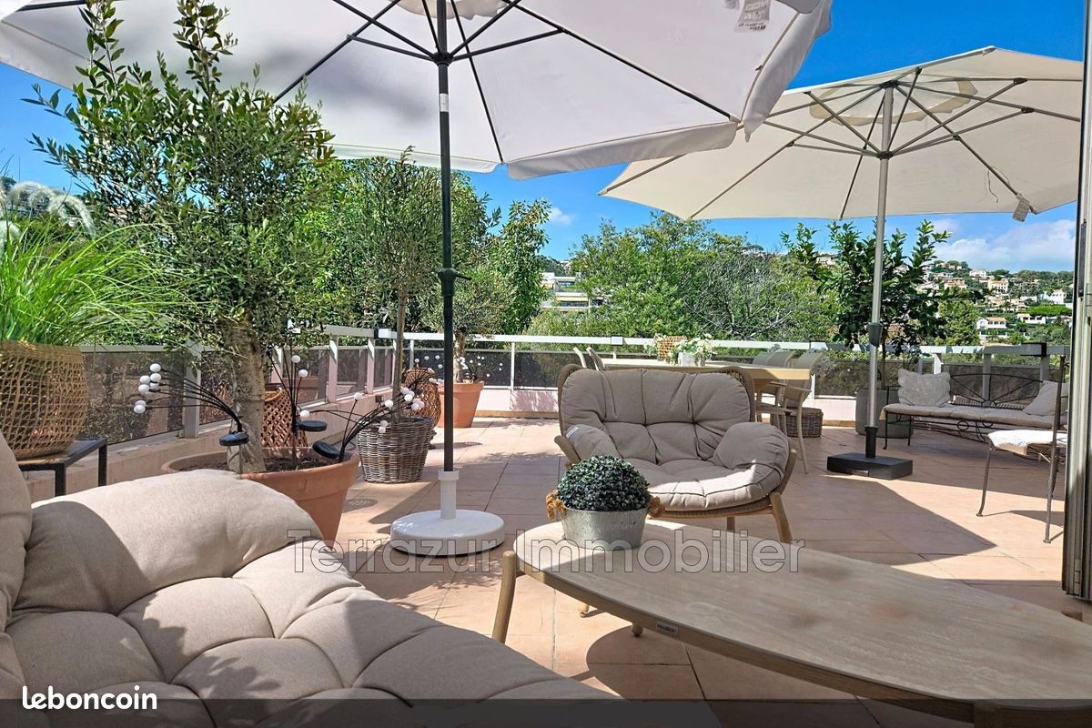 Appartement 2 pièces 53 m² · à Vallauris · 53 m² · 369 000 €