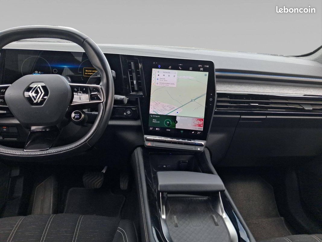 RENAULT Austral E-Tech hybrid 200 Techno (image 10)